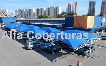 coberturas de sombrite instaladas hiper mercado Presunic Rio de Janeiro - RJ